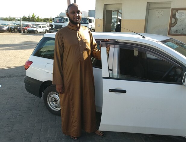 Customer who purchased a car from METEOR CO., LTD